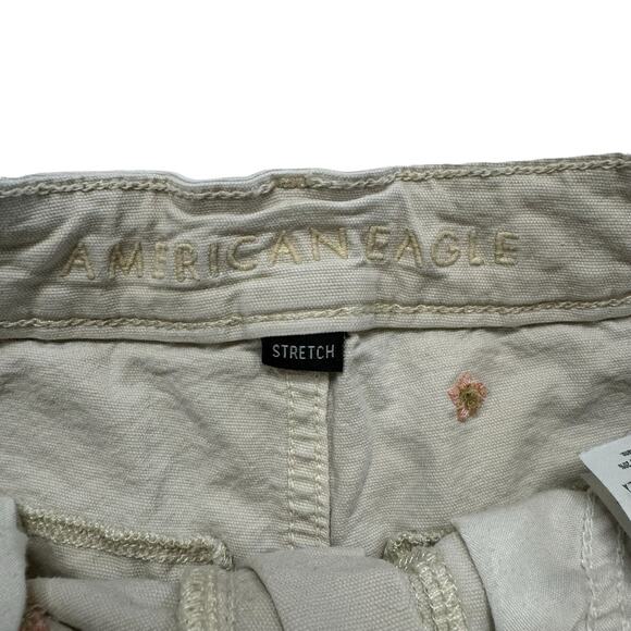 AMERICAN EAGLE Tan Flower Embroidered Highest Rise 90s Boyfriend Short Size 0 - Picture 3 of 7